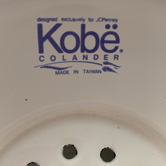 Vintage Enamel Colander - Picture 6 of 9